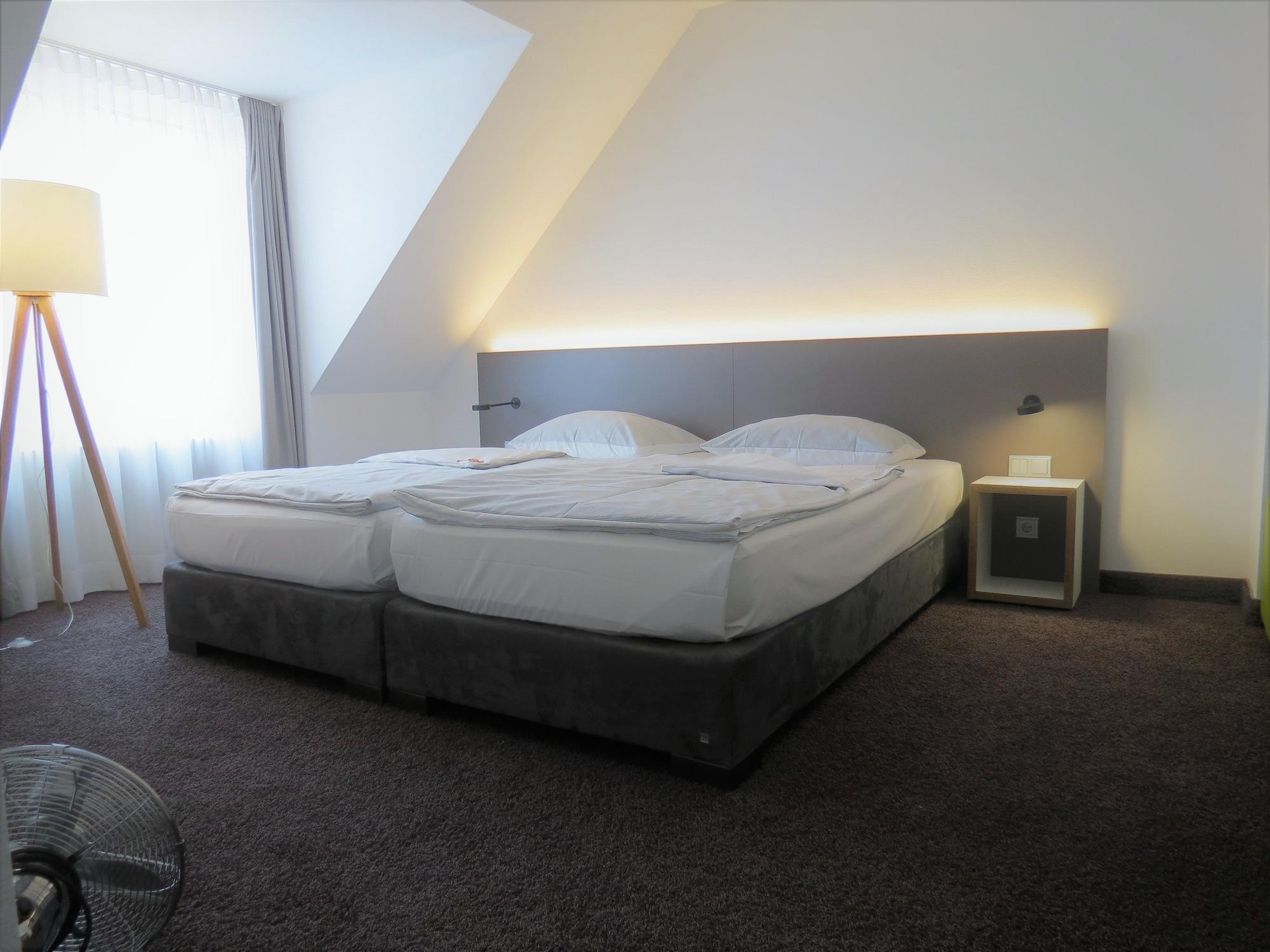 Comfor Hotel Ulm City Extérieur photo